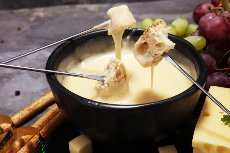 Apple Cider Cheese Fondue Recipe