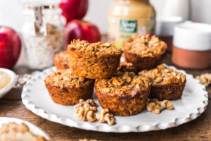 Apple Sauce Baked Oat Cups